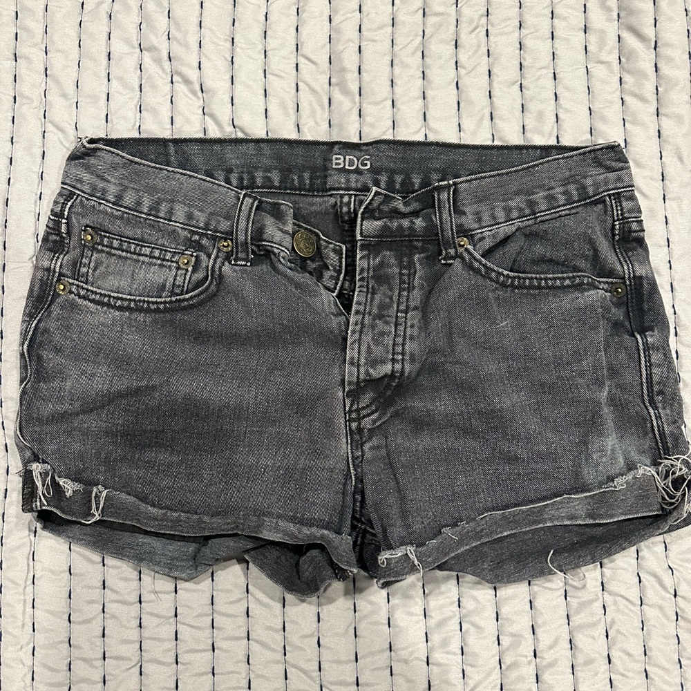 Urban Outfitters BDG Tomgirl Mid-Rise Denim Shorts - Black